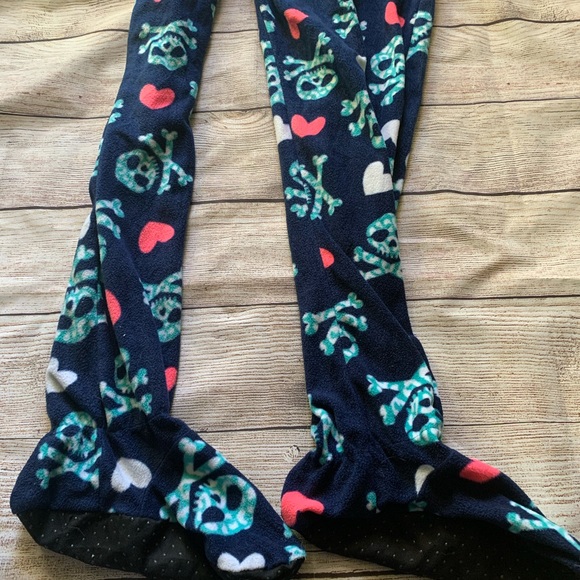 Skull onesie - Picture 3 of 6